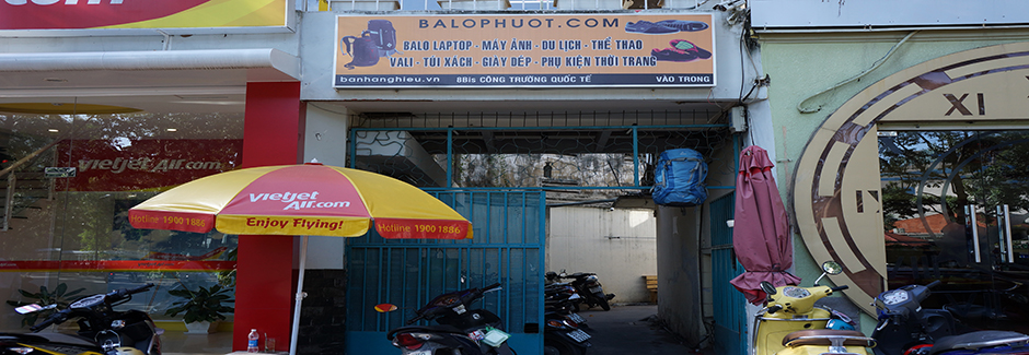 Cửa hàng balophuot sát trạm vé máy bay vietjet và cafe thời gian